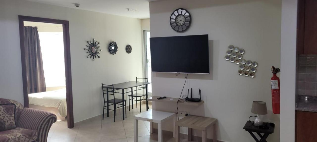 Cozy 2Bhk Near To Dmcc Metro Station -505 Apartamento Dubai Exterior foto